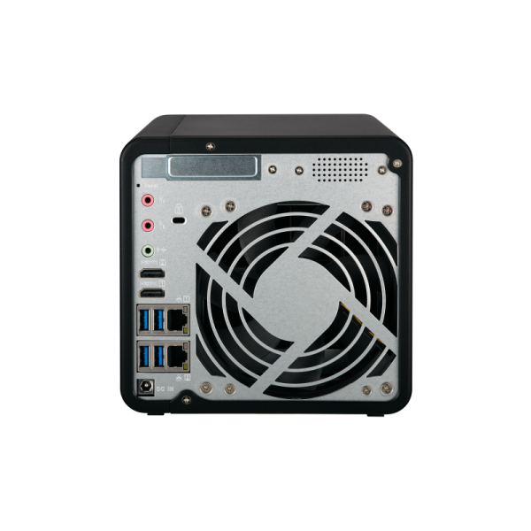 QNAP TS-453B