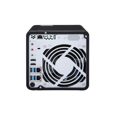 QNAP TS-453BT3 QNAP TS-453BT3