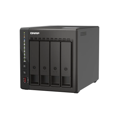 QNAP TS-453E QNAP TS-453E