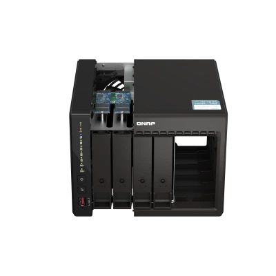 QNAP TS-453E QNAP TS-453E