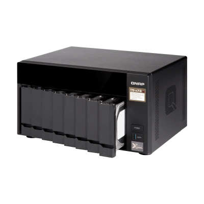 QNAP TS-873 QNAP TS-873