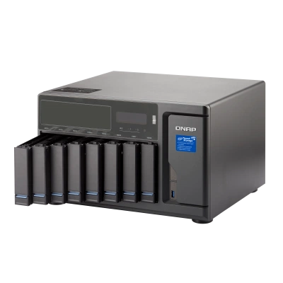 QNAP TVS-882BR QNAP TVS-882BR