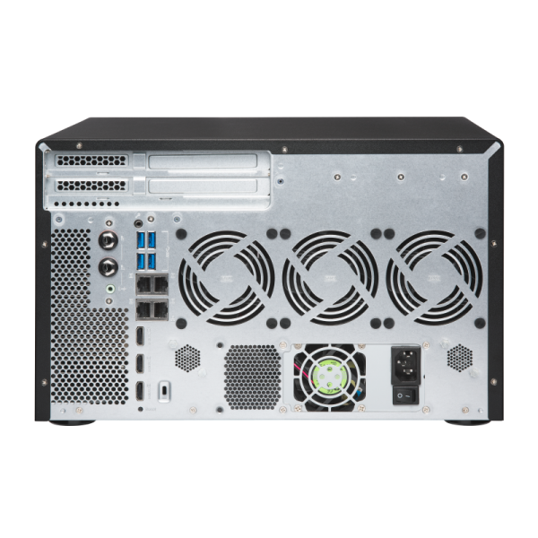 QNAP TVS-882BR